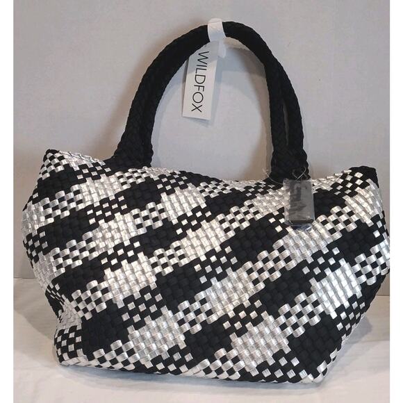 NEW WILDFOX LARGE NOIR (SILVER) & BLACK WOVEN DOUBLE HANDLE TOTE BAG $125 - Picture 2 of 10